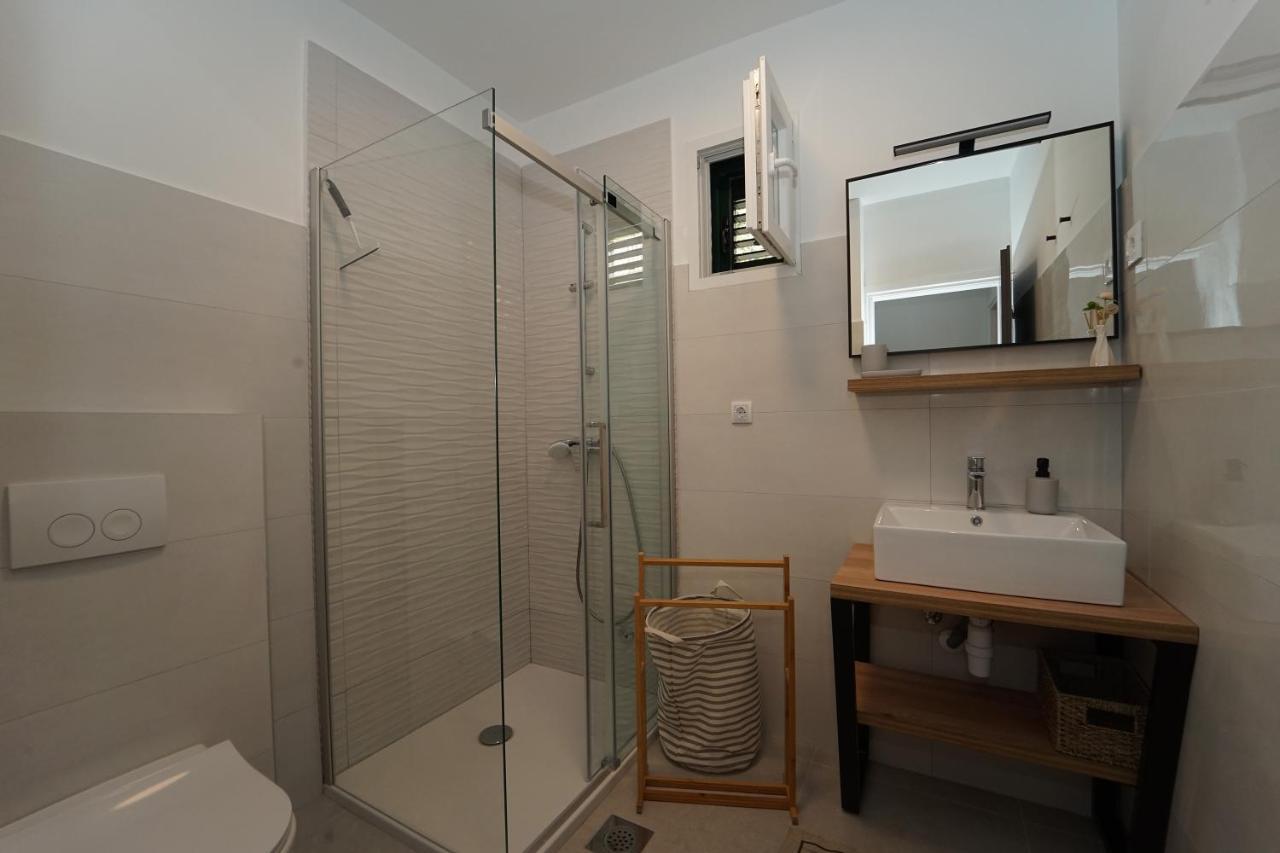 Apartments Bisko Прижба Екстериор снимка