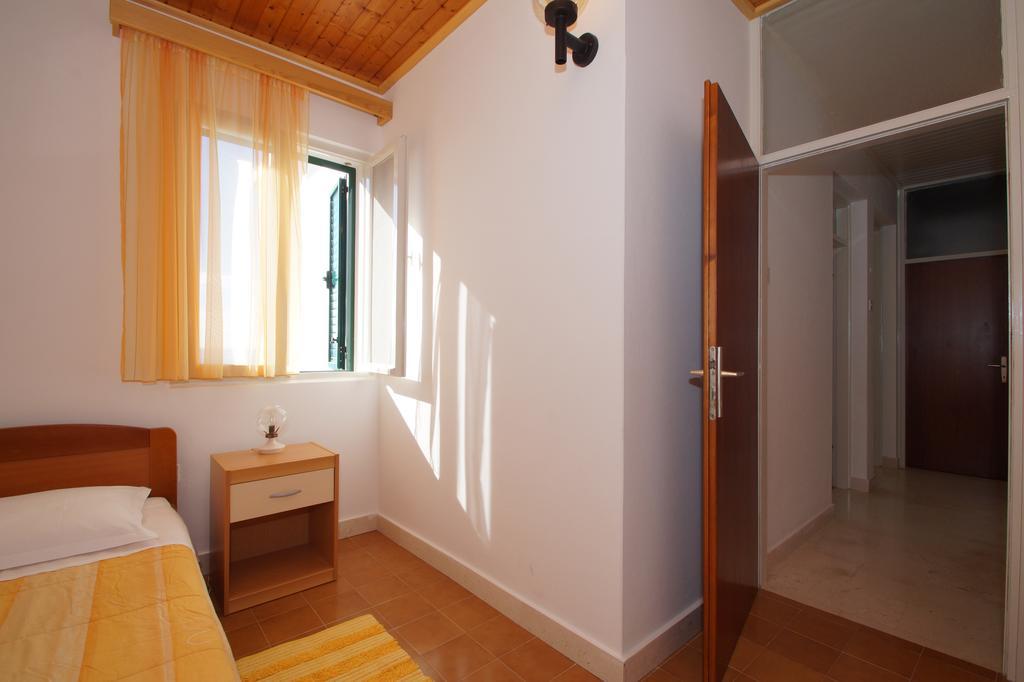 Apartments Bisko Прижба Стая снимка